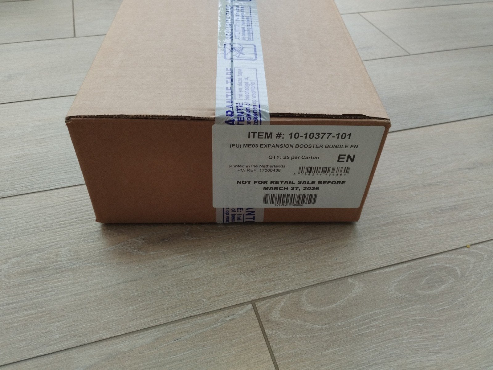 Pokémon perfect order sealed booster bundle case, Ophalen, Booster