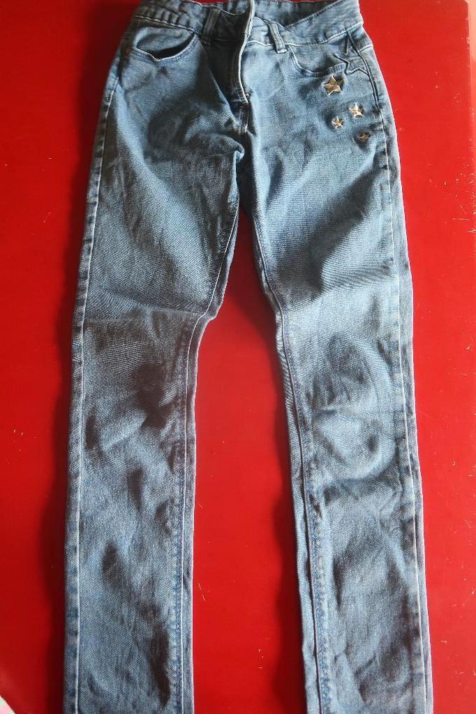 broek maat 140 jeans en zwart, Kinderen en Baby's, Kinderkleding | Maat 140, Broek, Gebruikt, Jongen of Meisje, Ophalen of Verzenden