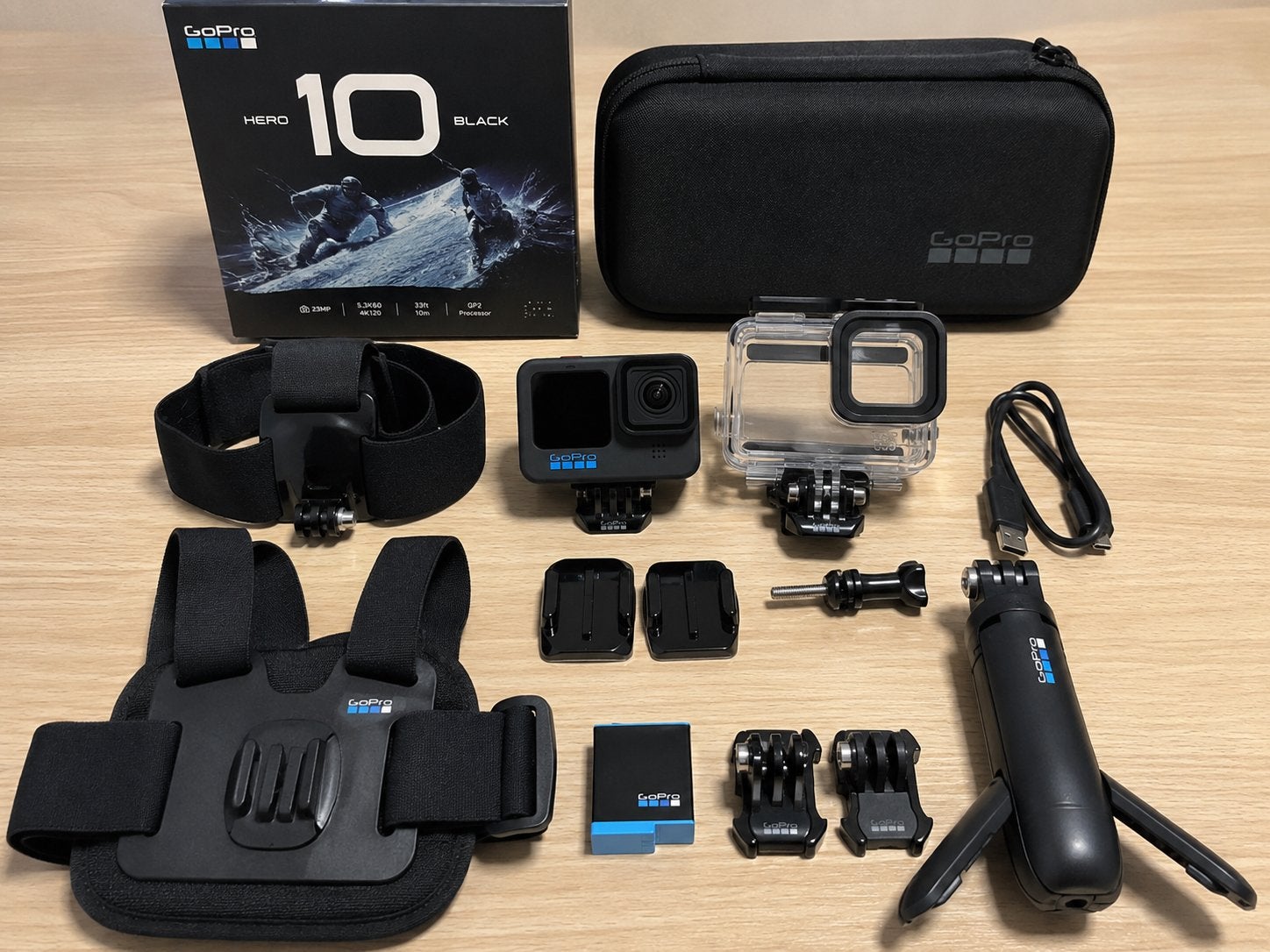 GoPro Hero 10 Black + Complete Accessoires Set, Ophalen of Verzenden, Nieuw, Camera, Overige merken