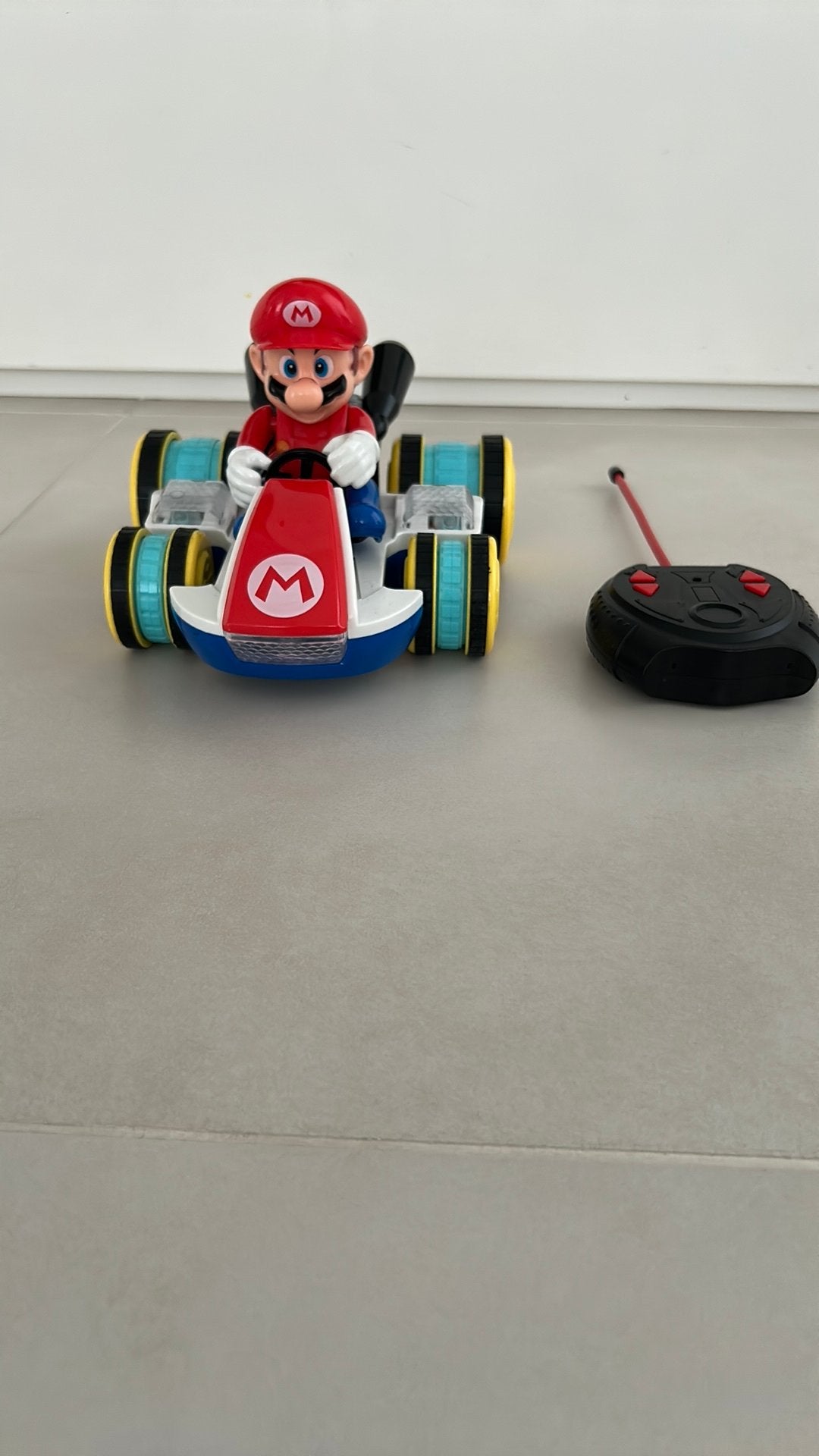 Bestuurbare Mario auto, Ophalen of Verzenden, Zo goed als nieuw