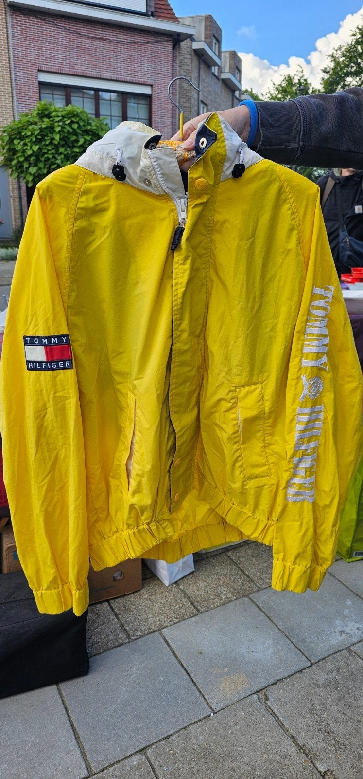 Tommy Hilfiger windjack maat L, zo goed als nieuw, Caravanes & Camping, Vêtements de pluie, Enlèvement, Comme neuf, Imperméable
