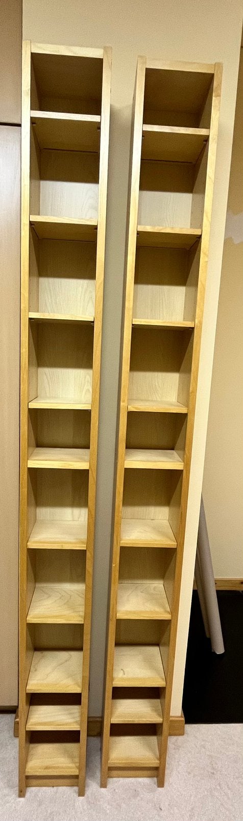 Ikea GNEDBY rek kast 202x20x17 - 2 stuks, Ophalen, Zo goed als nieuw, Cd's of Dvd's