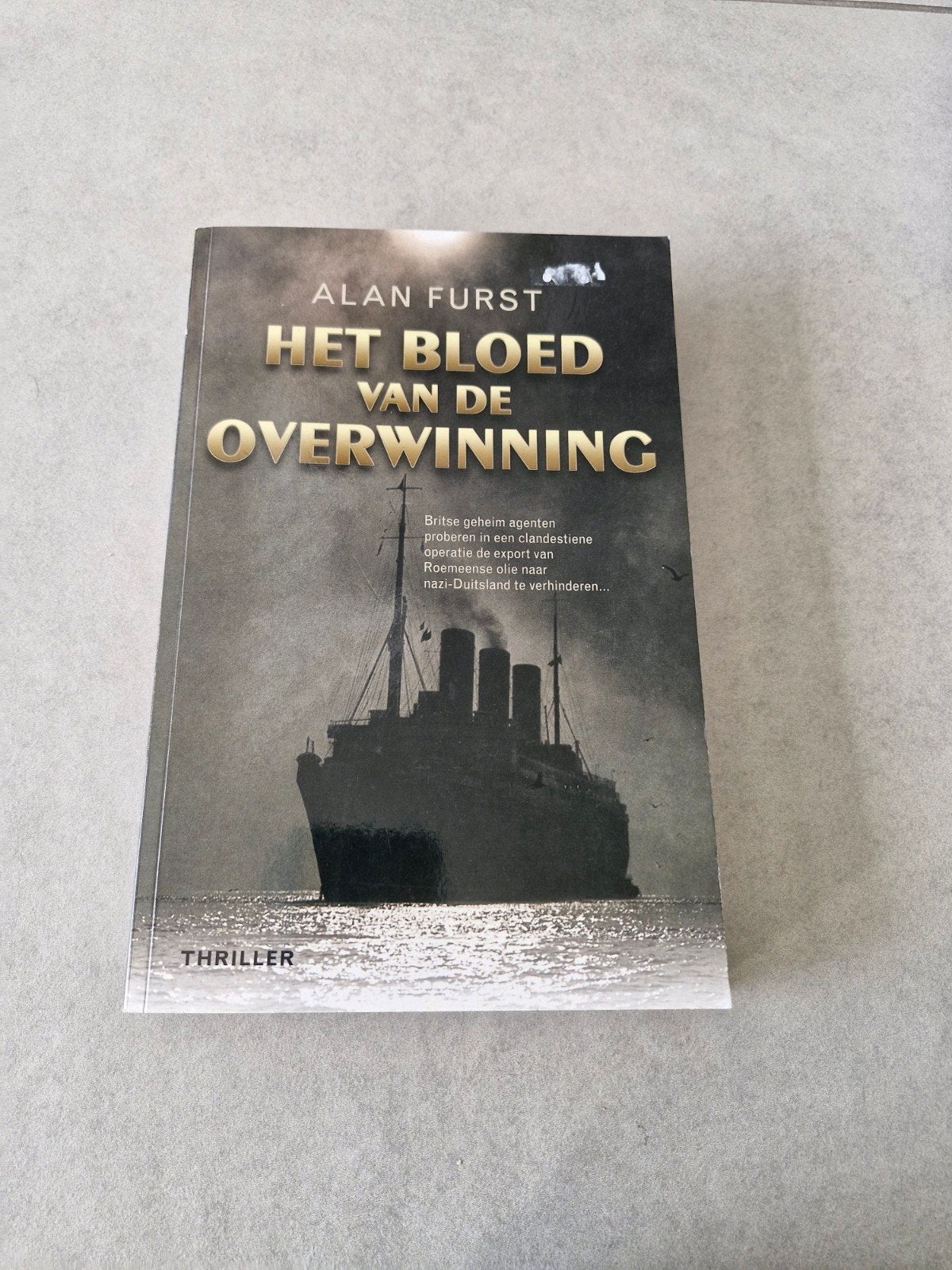 Het bloed van de overwinning - Alan Furst, Ophalen of Verzenden, Alan Furst, Amerika