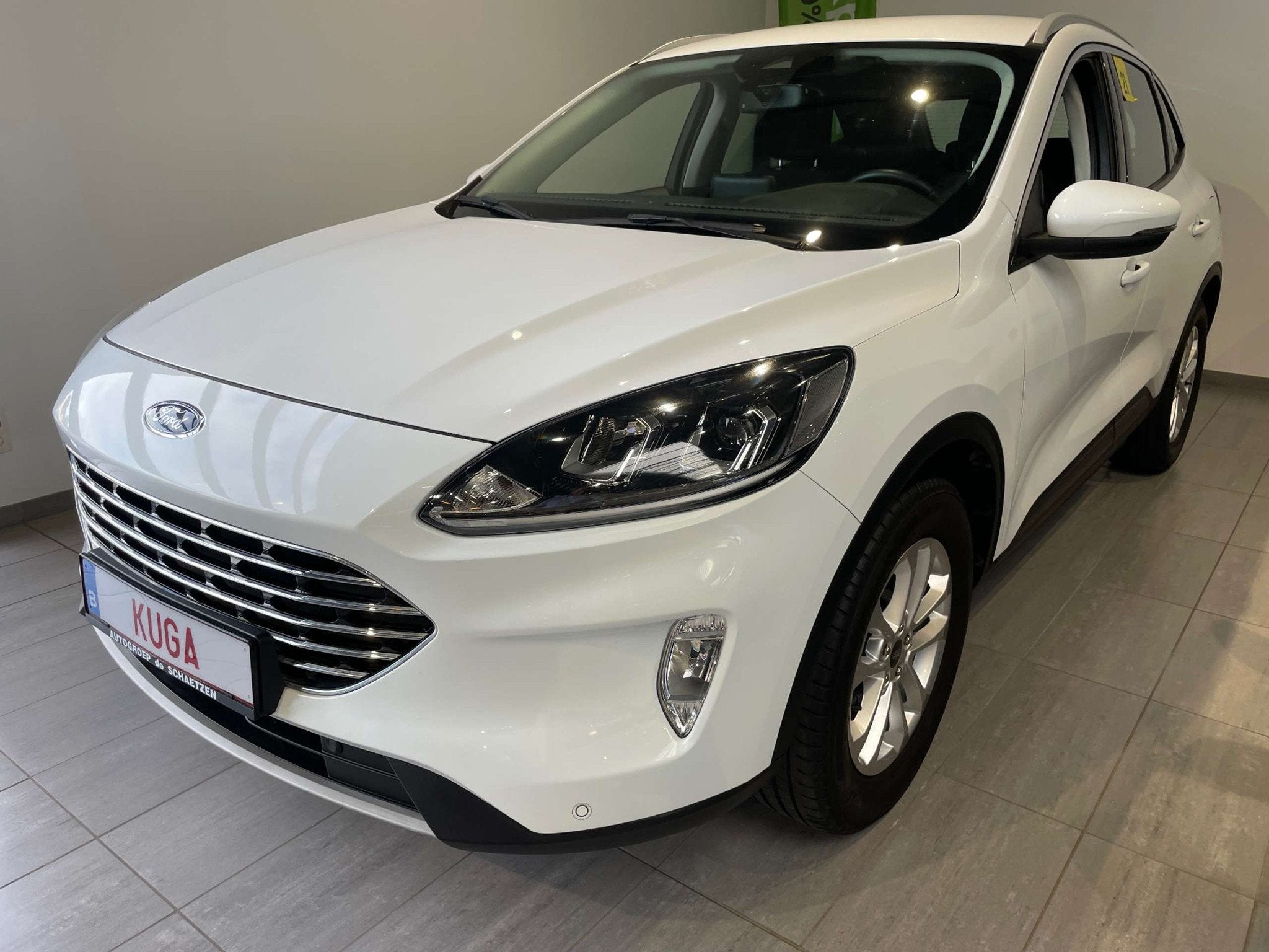 Ford Kuga 1.5TDCi 120PK Titanium Automaat (automatique), Autos, Achat, 139 g/km, Entreprise, Commande vocale