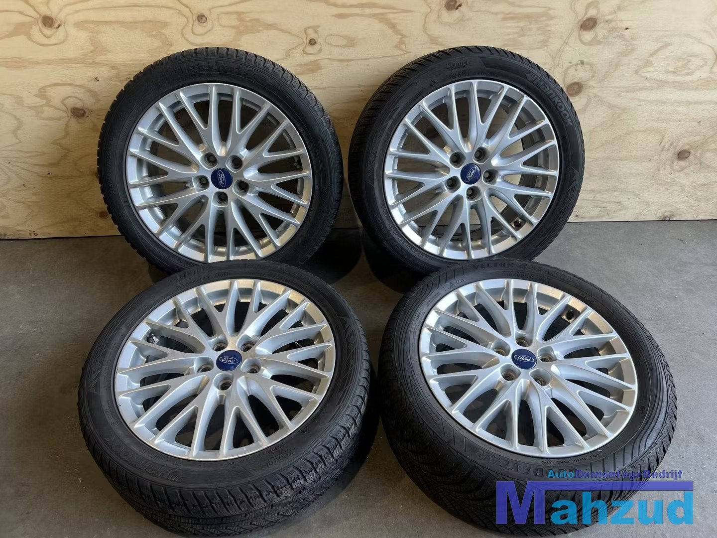 FORD FOCUS 3 5x108 63.4 17 inc sport velgen, Gebruikt, Info@ford.com, Band(en), Ford Motor Company
