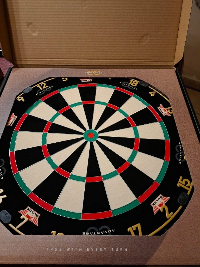 Winmau en Bull s competitieblokken in stock., Ophalen, Nieuw, Dartbord