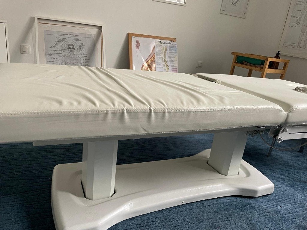 Luxe massagetafel, elektrisch, comforthouding, verstelbaar, Services & Professionnels, Bien-être | Thérapeutes, Thérapie physique