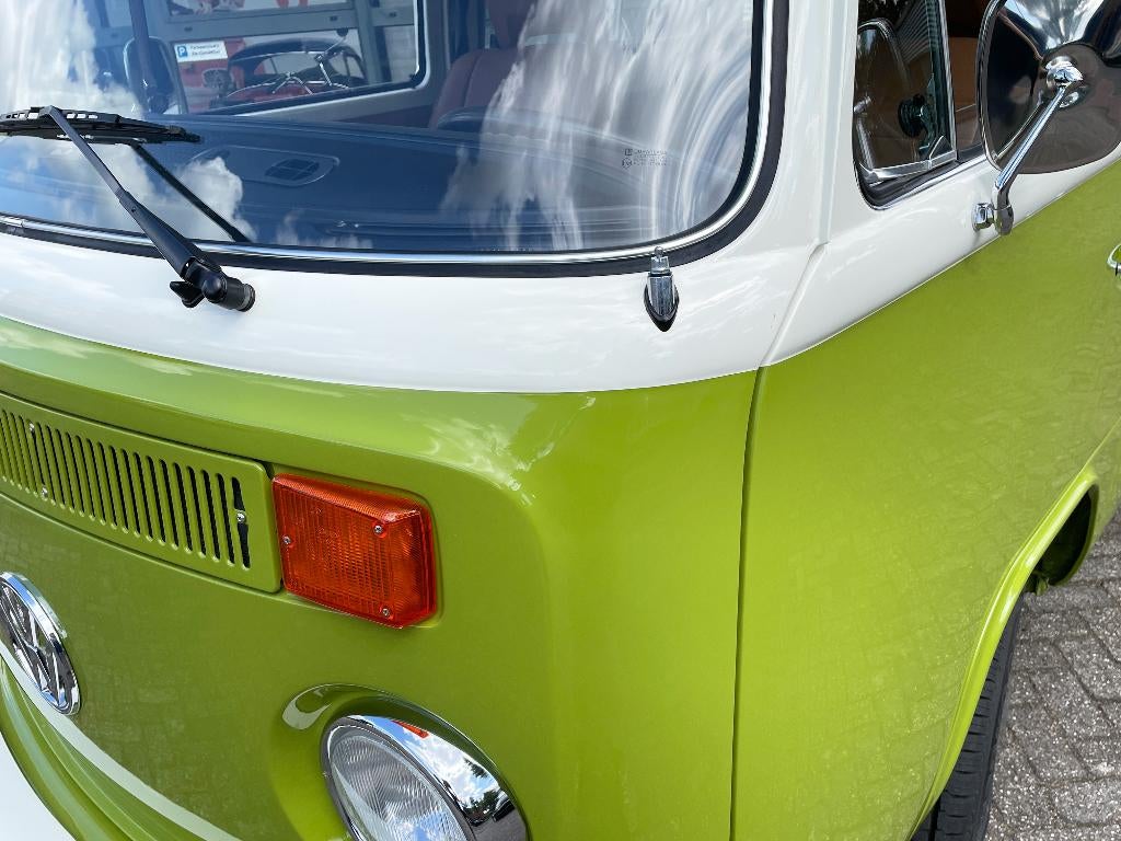Prachtig gerestaureerde Volkswagen T2 2ltr., Auto's, Bluetooth, 4 deurs, Achterwielaandrijving, Beige