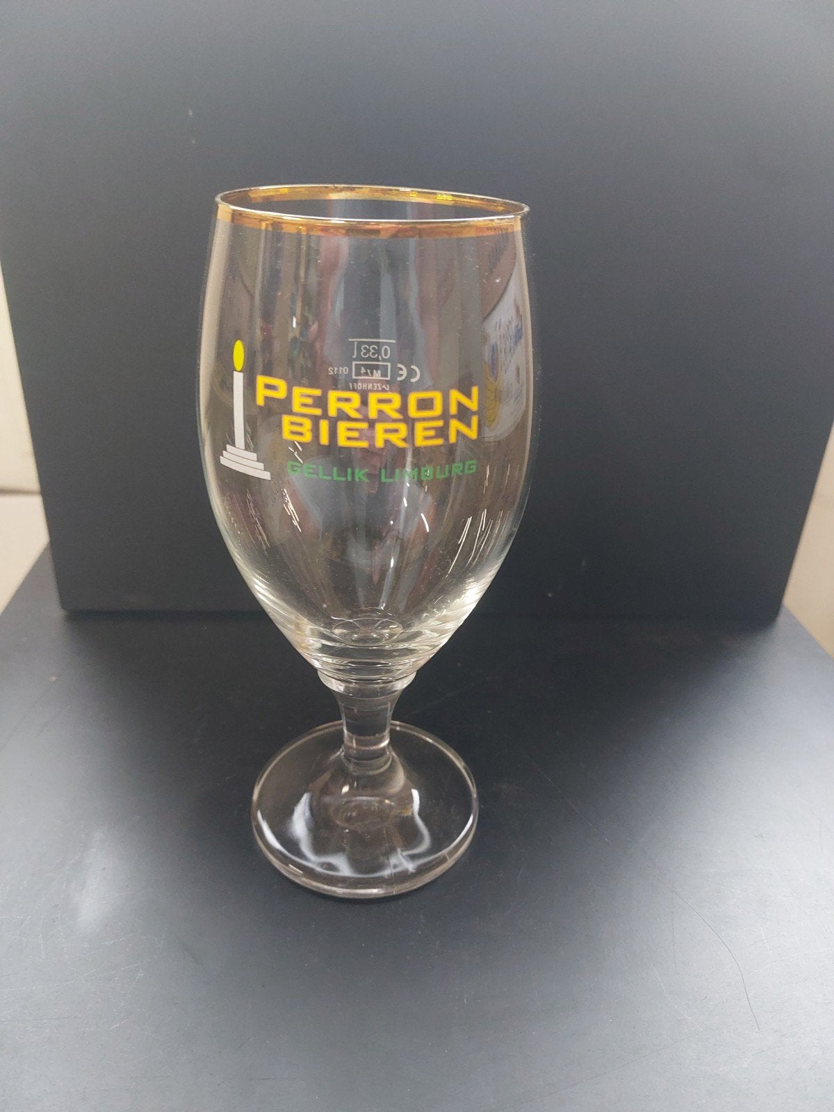 perron bier glas, Verzamelen, Glas en Drinkglazen, Ophalen of Verzenden, Nieuw, Bierglas