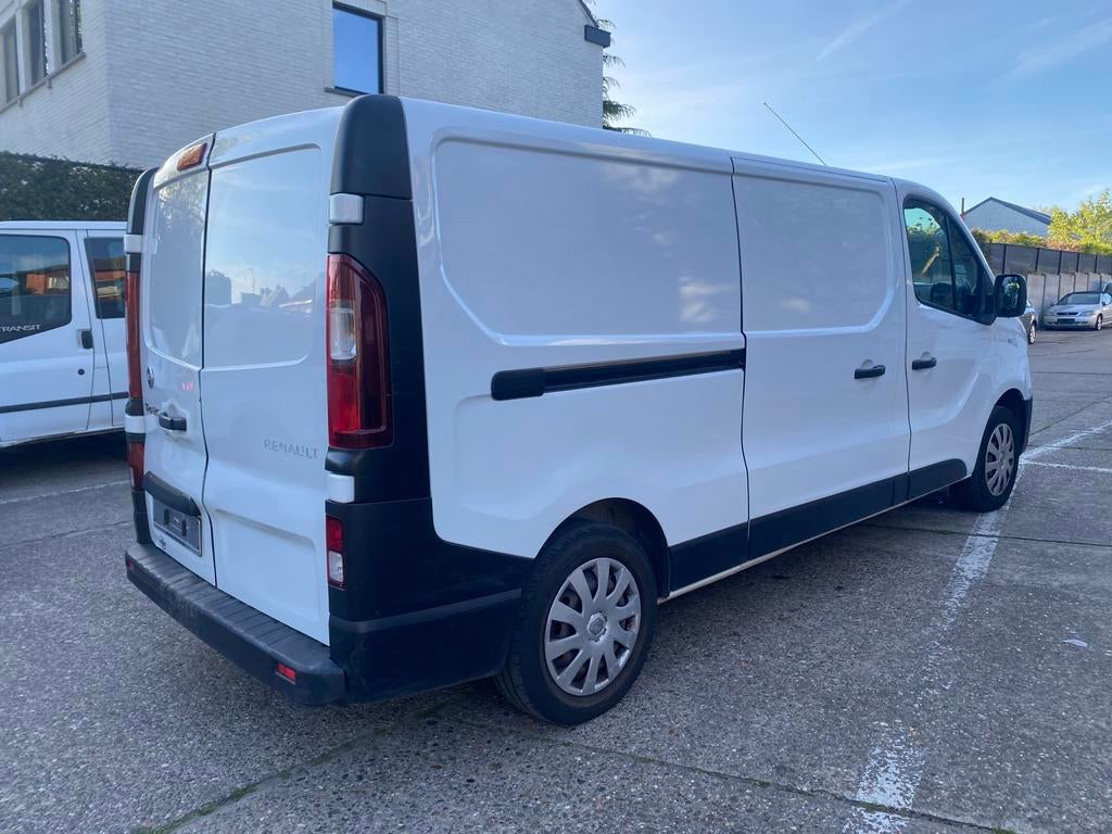 Renault trafic L2 euro6d, Auto's, Voorwielaandrijving, Parkeersensor, Stof, Wit