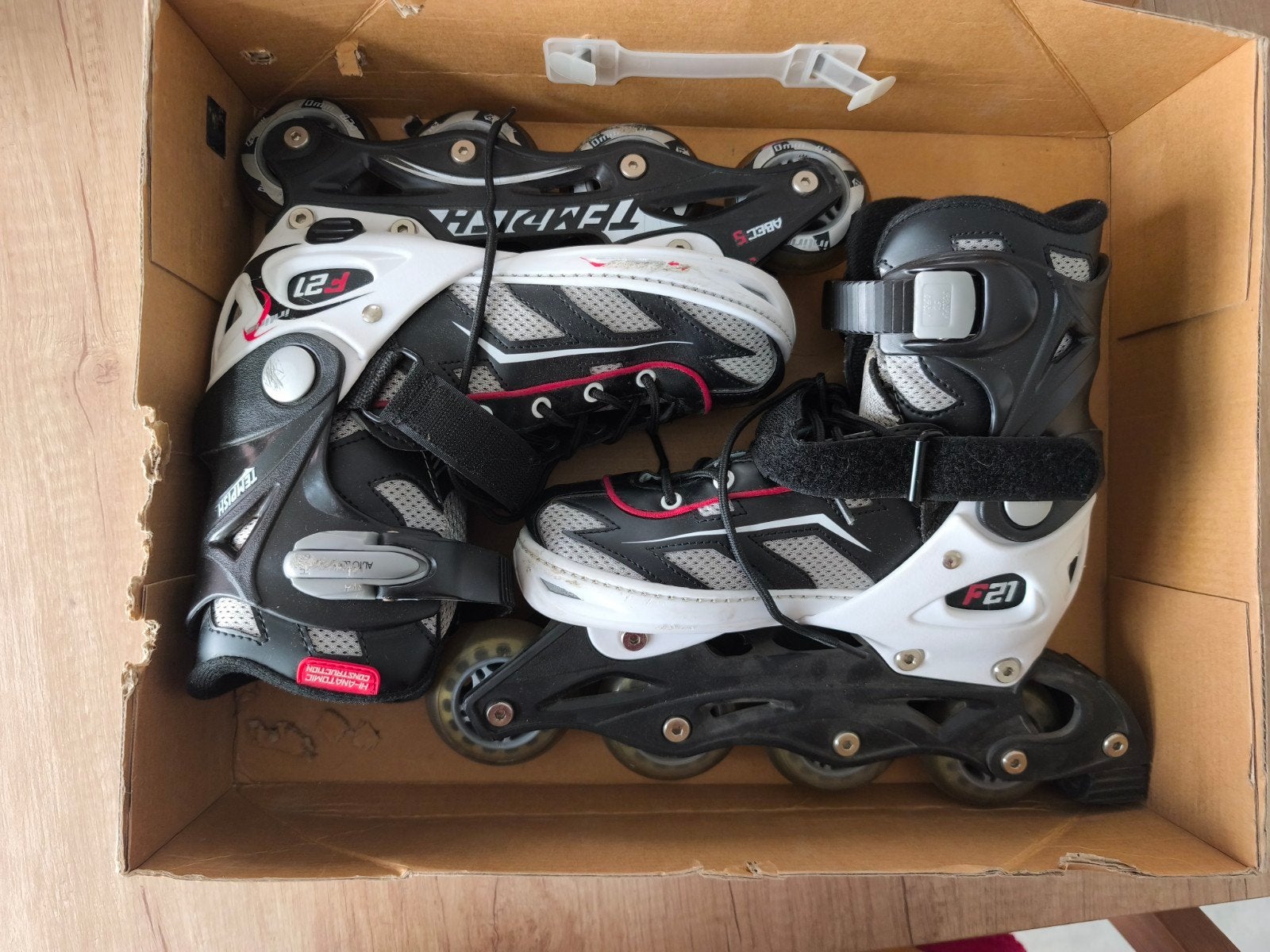 Patins à roues alignées Tempish F21 — Taille ajustable EU 37, Sports & Fitness, Patins à roulettes alignées, Enlèvement ou Envoi