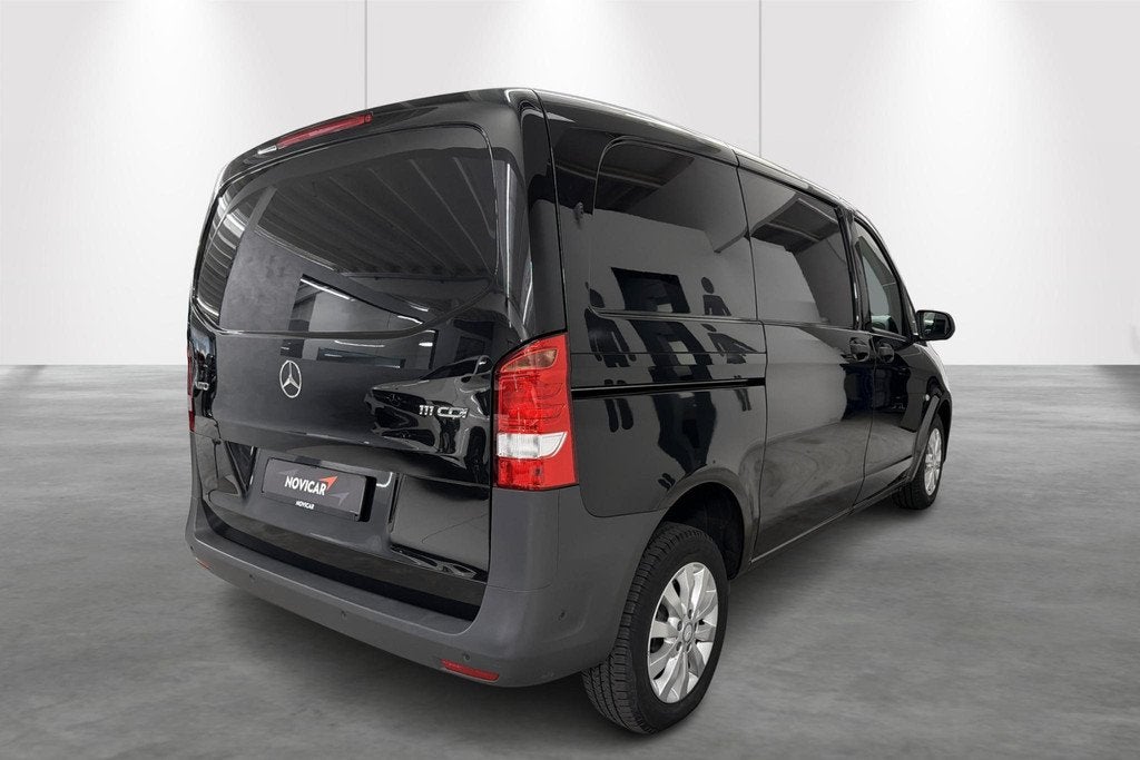 Mercedes-Benz Vito 111 CDI A1, Euro 5, 4 portes, Boîte manuelle, Autres couleurs