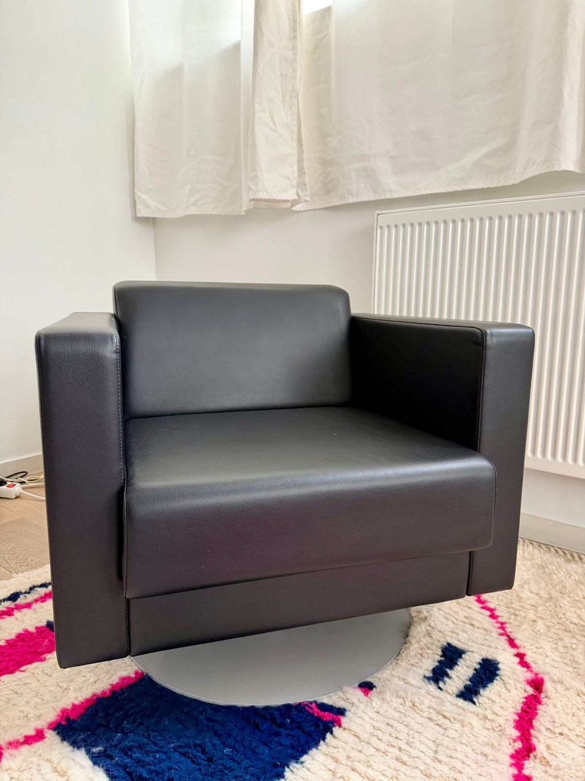 Fauteuil Poltrona Frau en cuir – Made in Italy, 75 à 100 cm, Comme neuf, Cuir, 75 à 100 cm