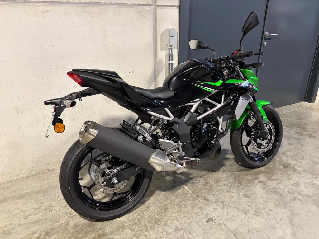 Kawasaki Z125 amper mee gereden, nieuwstaat, Entreprise, Autre, 125 cm³, Jusqu'à 11 kW