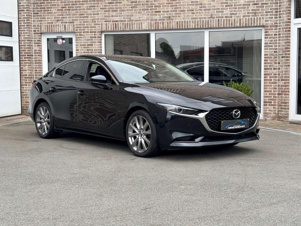 Mazda 3 2.0 M-HYBRID SKYCRUISE Sedan / Leder / Trekhaak, Auto's, Mazda, 4 cilinders, Zwart, Leder, Bedrijf