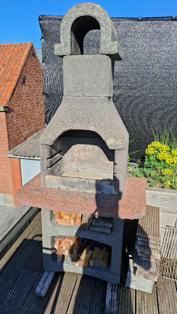 Betonnen Barbecue sunday, Ophalen, Gebruikt, Sunday