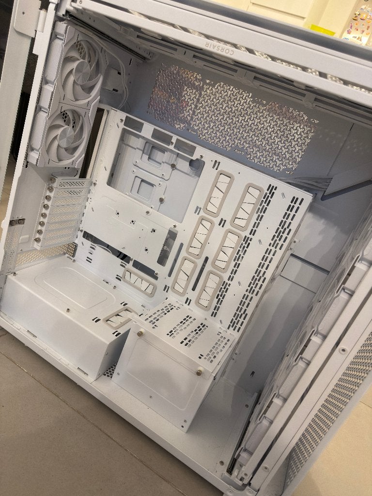 Corsair 9000D, Informatique & Logiciels, Enlèvement, Comme neuf