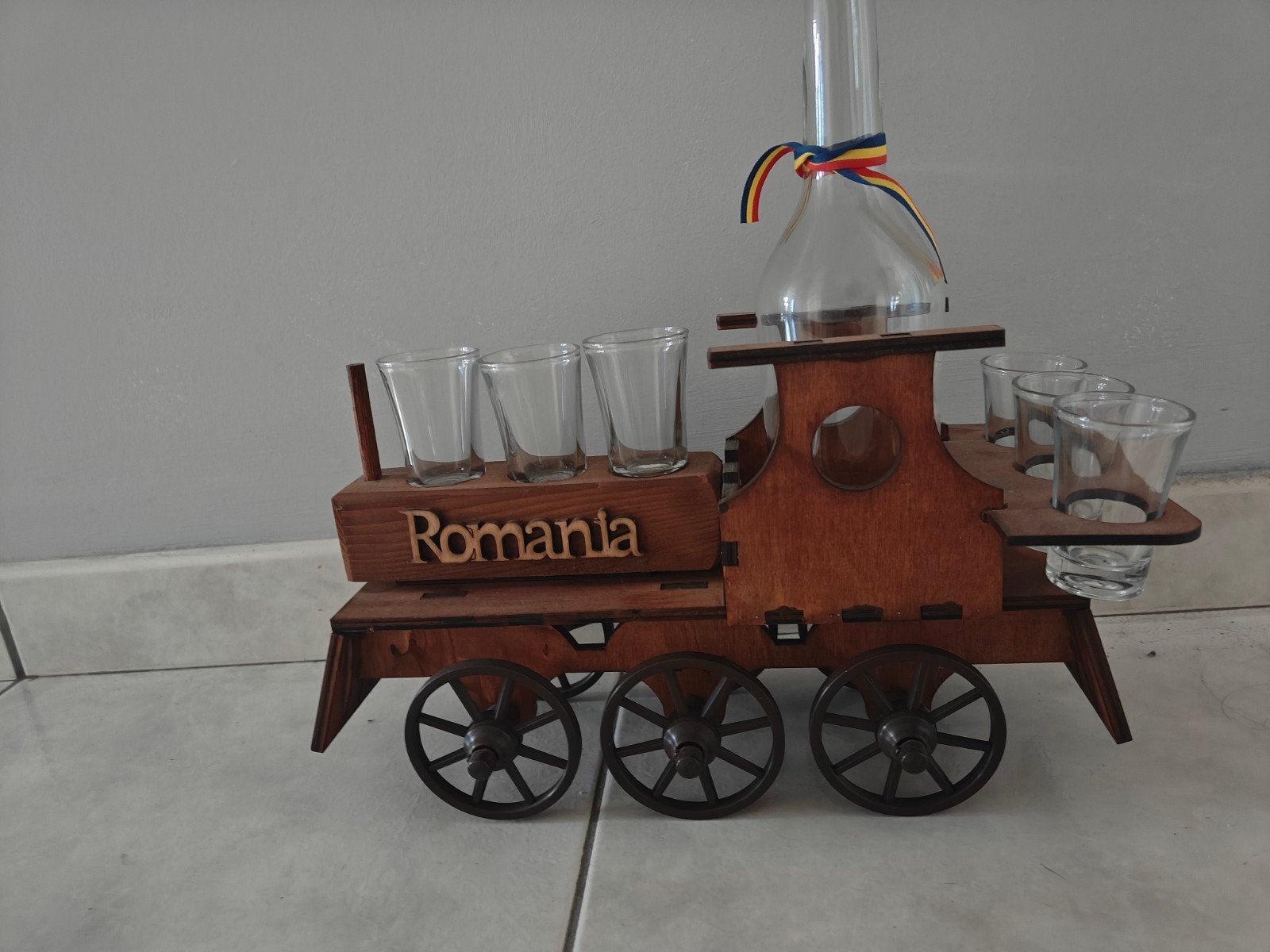 handgemaakt houten minibar- en serveerset,, Envoi, Neuf, Locomotive