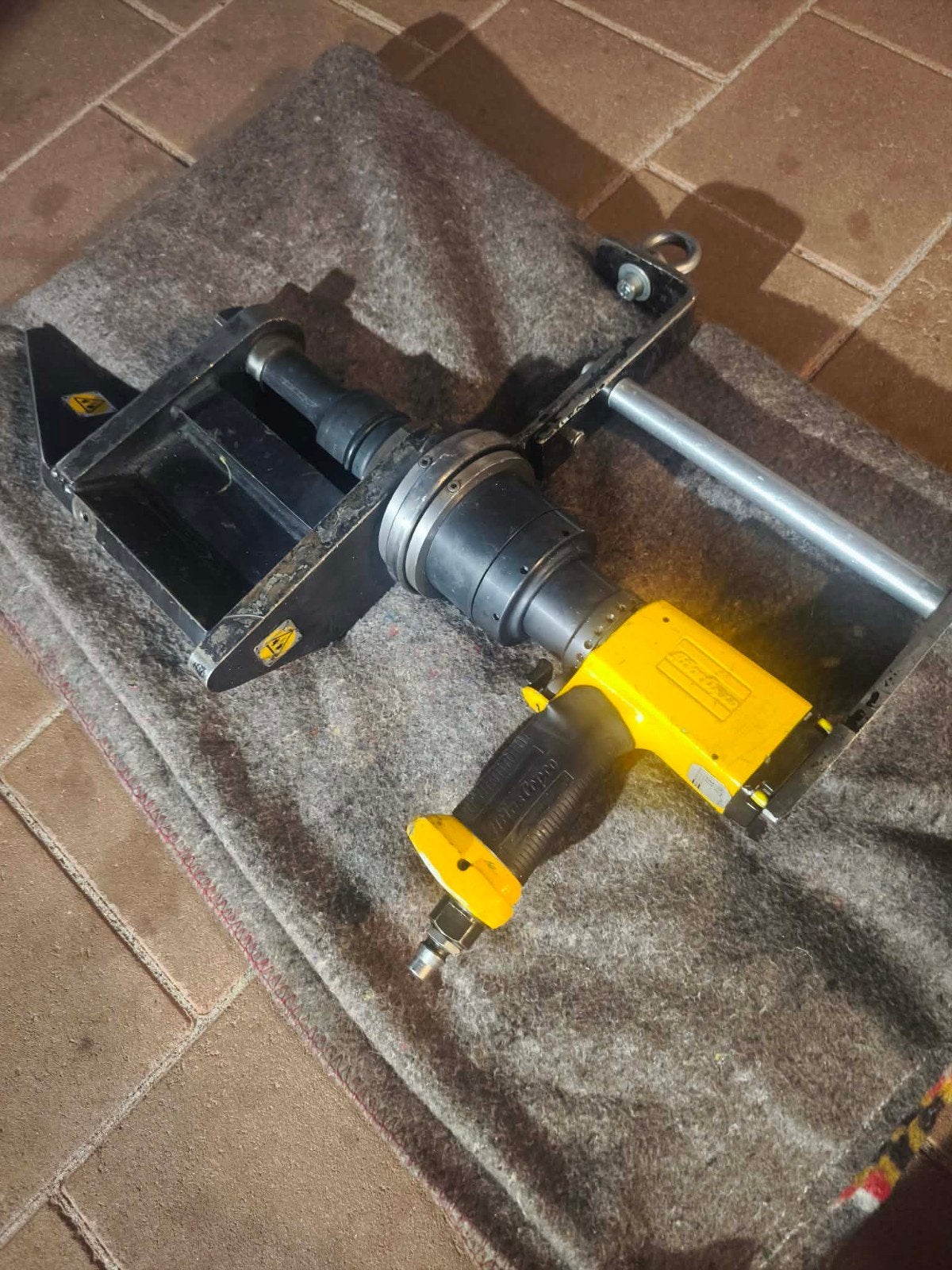 ATLAS COPCO: Nutrunner 1" 1500psi  M12/M22 + Dosol Aggregaat, Ophalen of Verzenden, Gebruikt, Overige typen, Overige merken