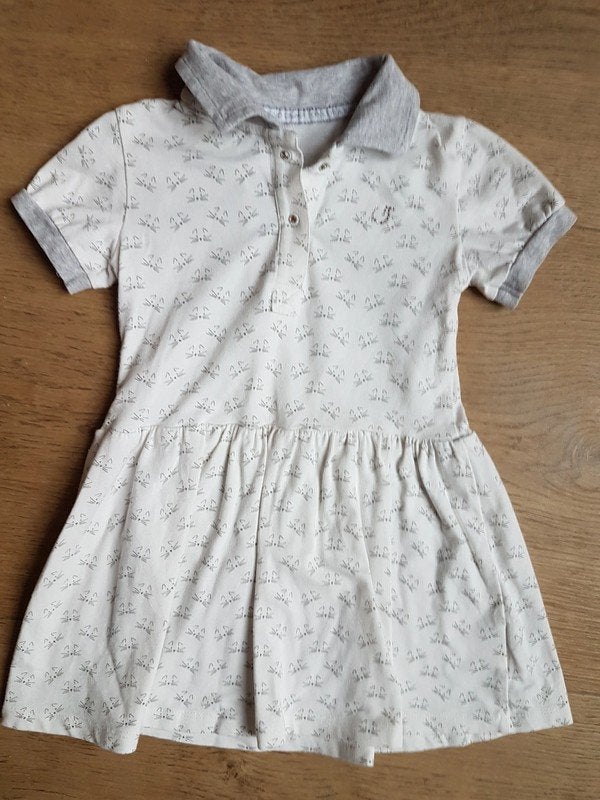 GYMP - Jolie robe blanche, têtes de chats grises - T.86 cm, Robe ou Jupe, Enlèvement ou Envoi, Utilisé, Gymp