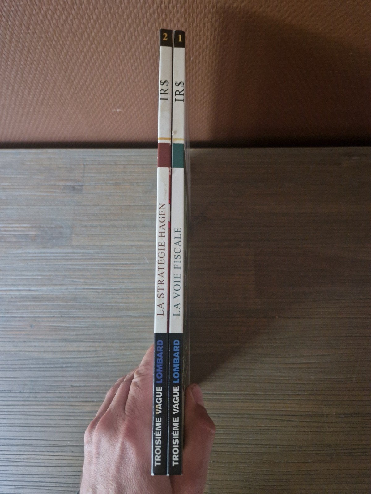 Lot de 2 bd irs 1 et 2, Livres, Enlèvement ou Envoi