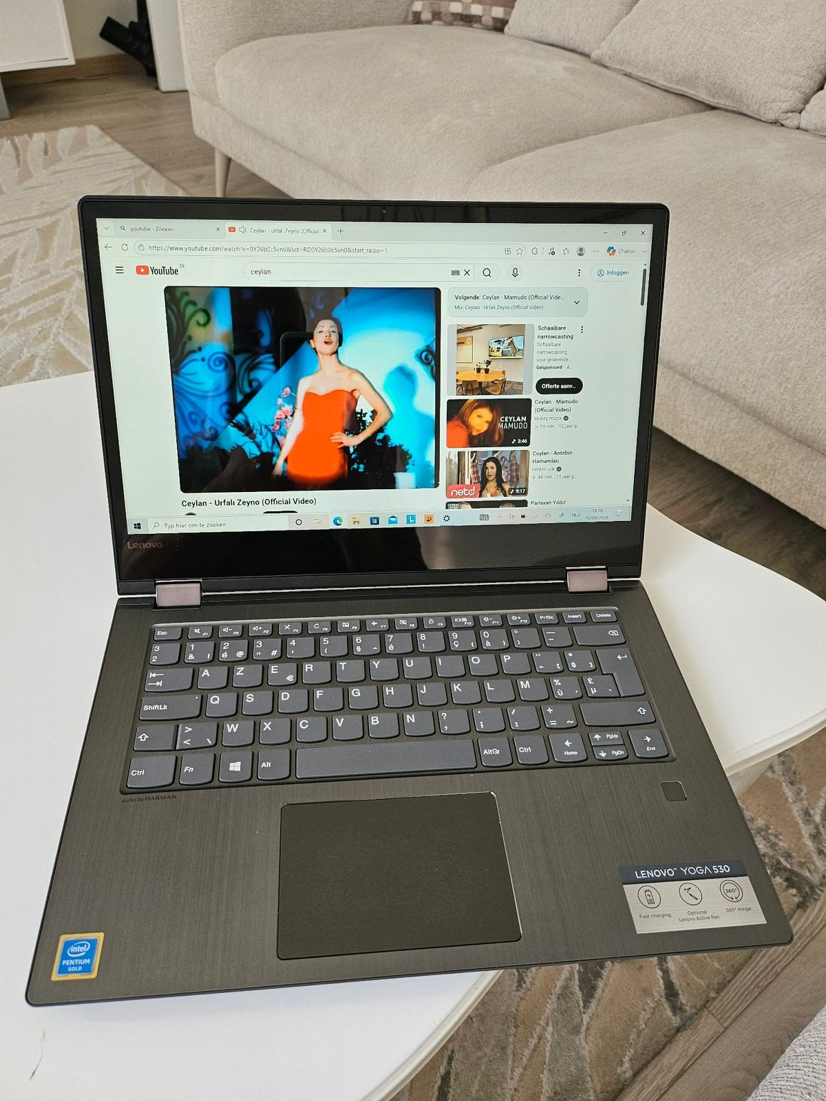 Lenovo yoga 530 (touchscreen scherm) perfecte staat, Computers en Software, Ophalen of Verzenden, Zo goed als nieuw