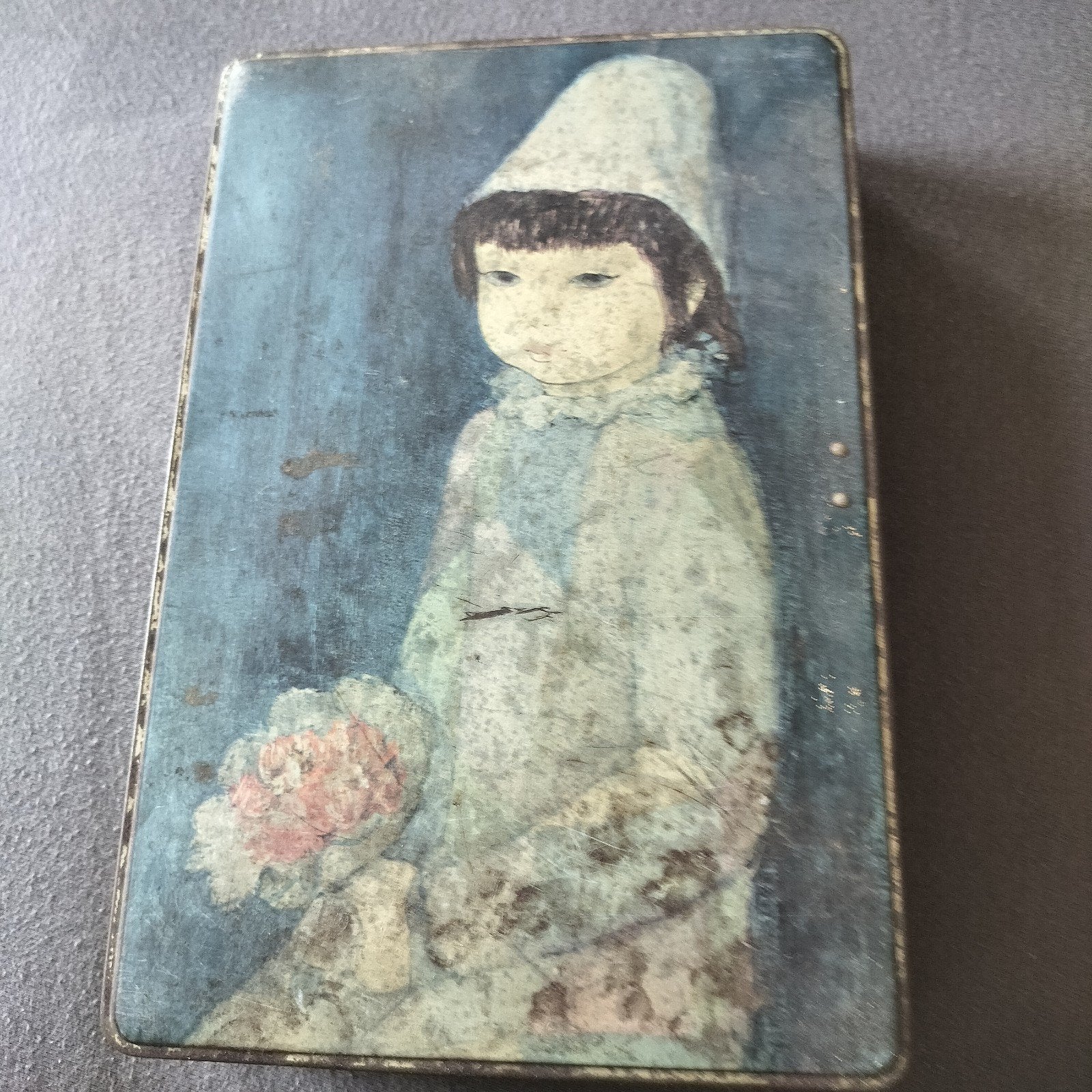 blikken doos met pierrot, Ophalen