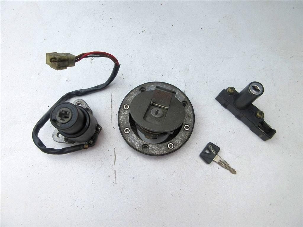 Yamaha FZ600 slotenslot contactslot tankdop slotset FZ 600, Ophalen of Verzenden, Gebruikt