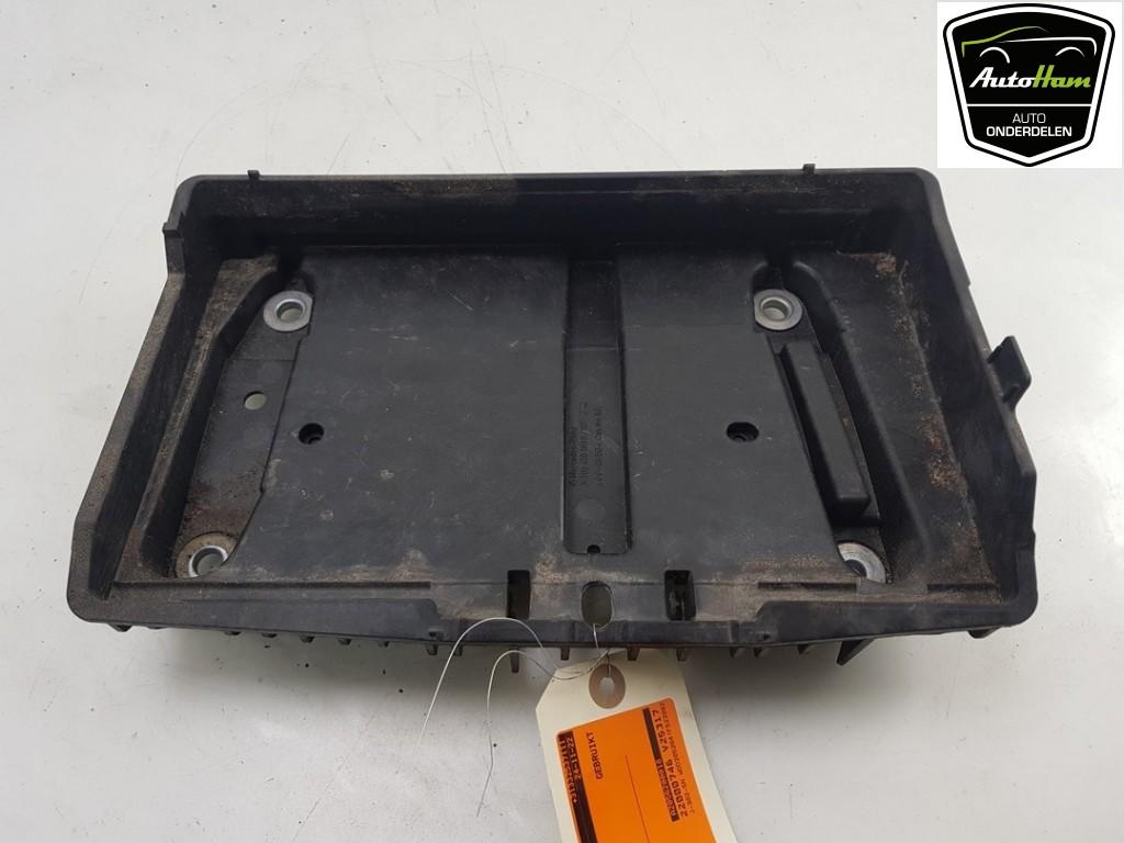 ACCUBAK Mercedes-Benz C Estate (S205) (|A2056200018|), Gebruikt, Mercedes-Benz