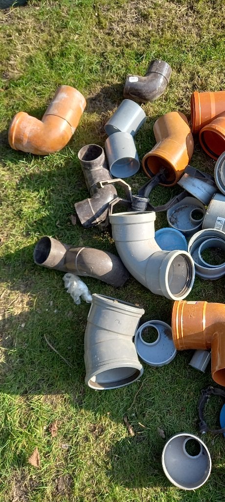 Hulpstukken voor afvoerbuizen, Ophalen, Gebruikt