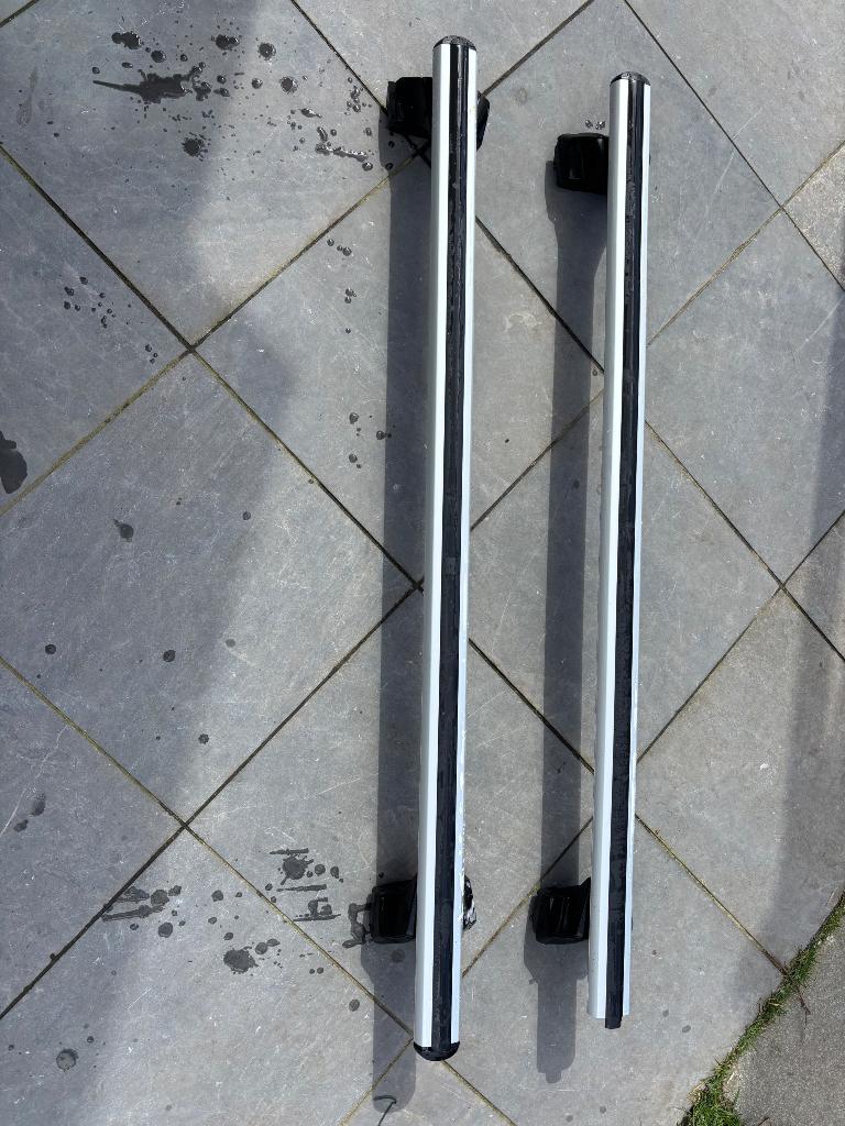 Dakdragers BMW IX3, Ophalen, Zo goed als nieuw