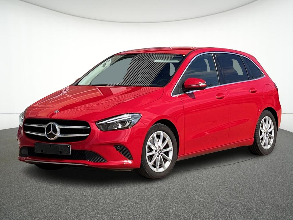 Mercedes-Benz B-Klasse 220 4MATIC (automatique), Rouge, 1800 kg, Entreprise, 149 g/km