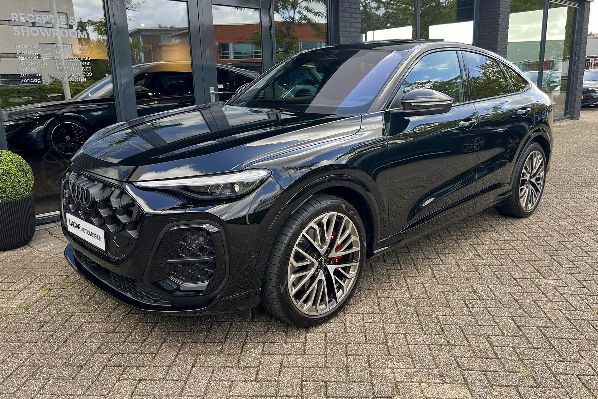 Audi Q5 e-hybrid quattro I Competition I Luchtvering I, Auto's, Automaat, Dealer onderhouden, Gebruikt, 4 cilinders
