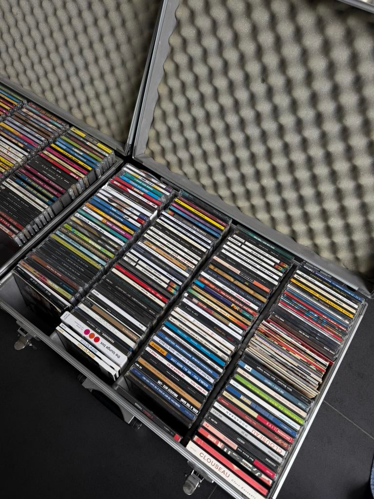 Cd collectie in koffers, Enlèvement, Utilisé
