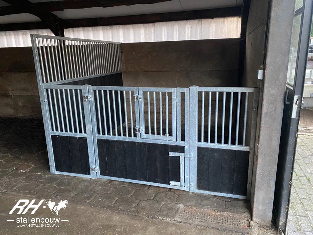 Shetland | mini paroi avant | mini-boxes pour chevaux, Animaux & Accessoires, Élevage, 4 chevaux ou poneys ou plus