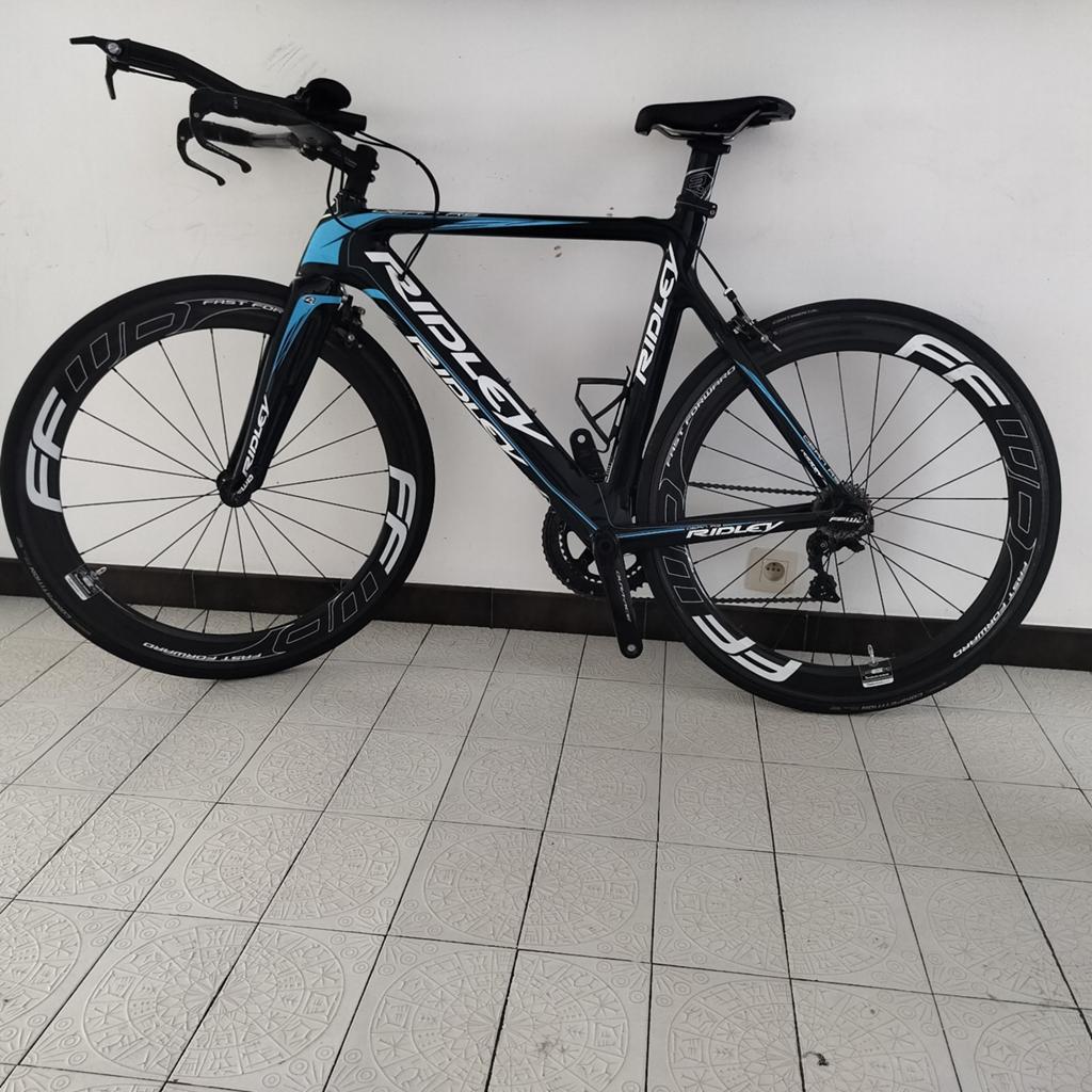 Carbon koers fiets Ridley, 28 inch, Carbon, Zo goed als nieuw, Meer dan 20 versnellingen