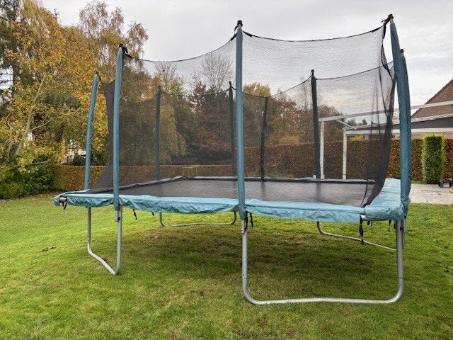 Trampoline 300x430cm, Ophalen, Gebruikt