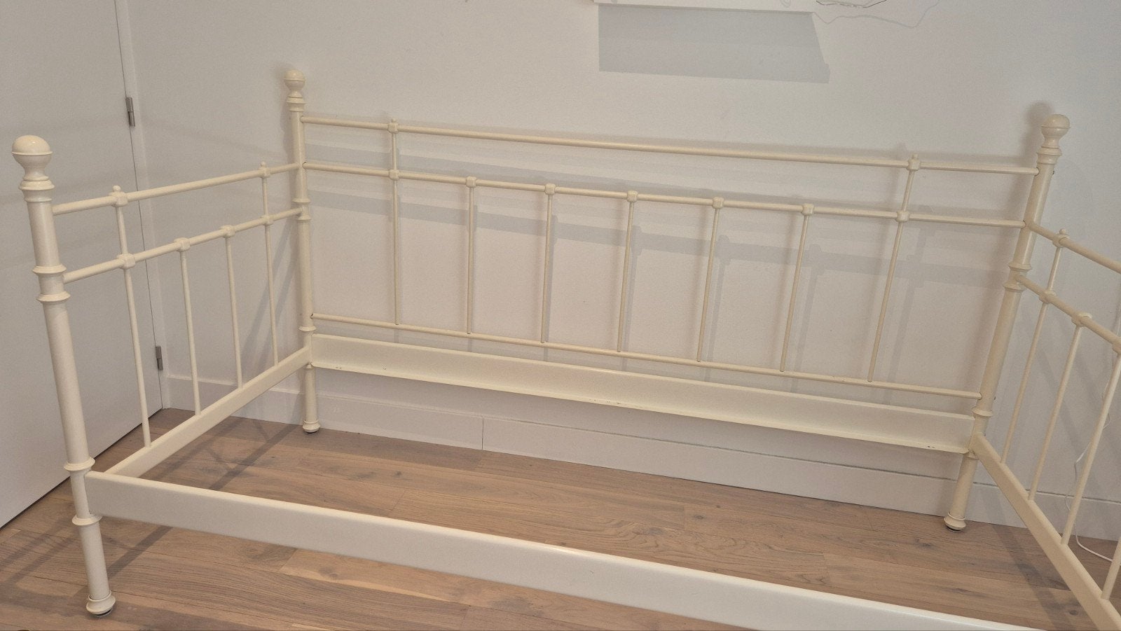 Ikea metalen bed, Ophalen, 85 tot 100 cm, Gebruikt, Matras