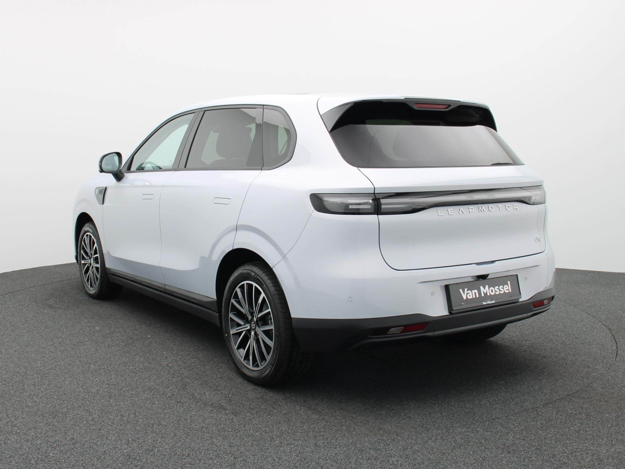 Leapmotor B10 Design Pro Max 67,1 kwh FULL OPTION, Auto's, Leapmotor, Gebruikt, 5 zetels, 5 deurs, SUV of Terreinwagen