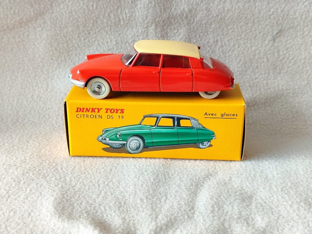 Dinky Atlas  _ Citroën DS19 _ ref. 522 _ origine Collector, Enlèvement ou Envoi, Comme neuf, Voiture, Dinky Toys
