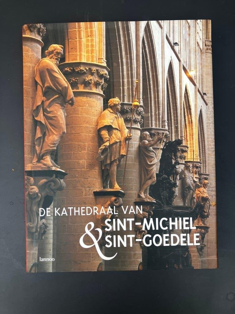 De kathedraal van Sint-Michiel & Sint-Goedele Bollaerts, Ophalen