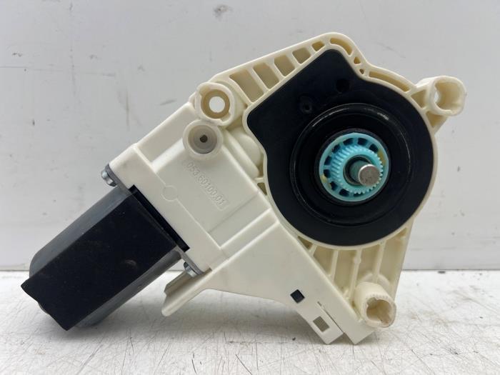 Moteur de vitre portière d'un Audi A5, -, 3 mois de garantie, Audi, Utilisé