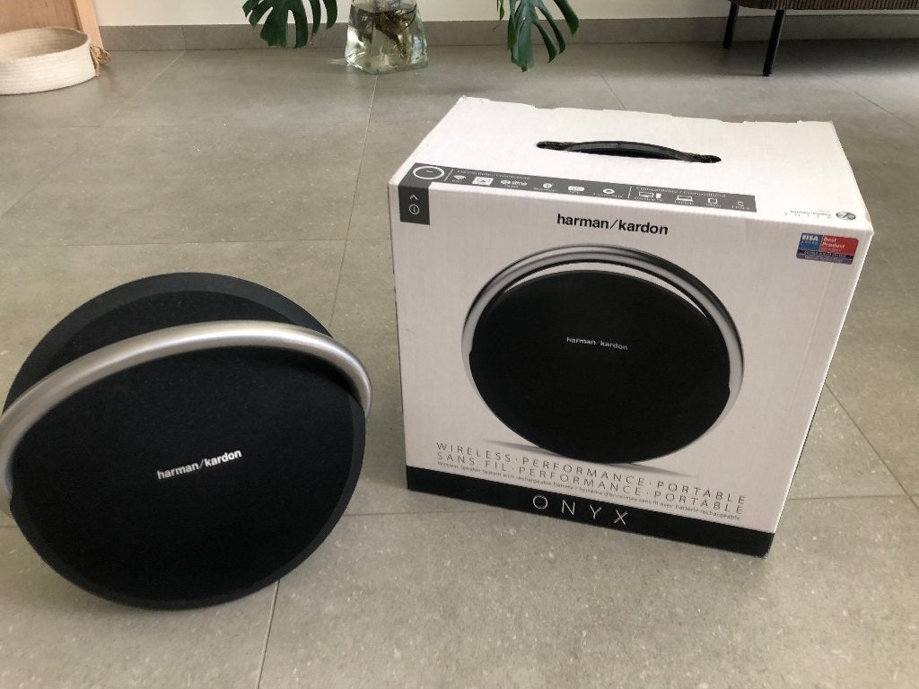 Enceinte portable Harman Kardon, Audio, Tv en Foto, Basreflex, Zo goed als nieuw, Draagbare speaker, Harman Kardon