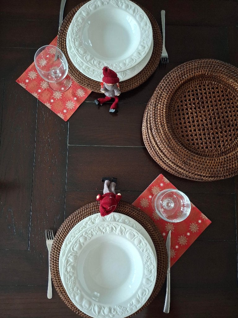 6 landelijke onderleggers voor de feesttafel, Ophalen