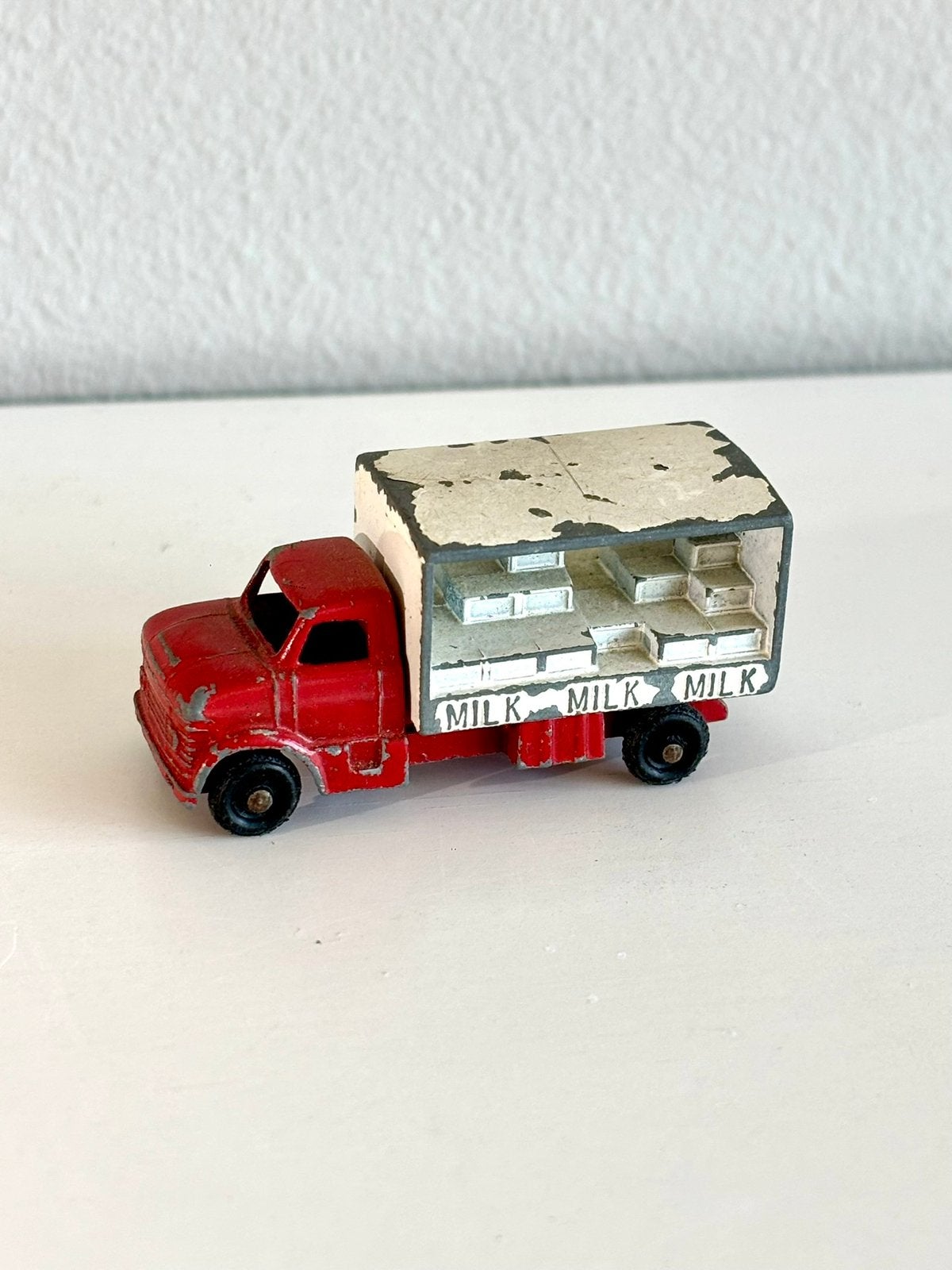 Lune Star Tuf-Tots Milk Truck – Vintage Melkwagen 1970, Enlèvement ou Envoi, Comme neuf, Bus ou Camion