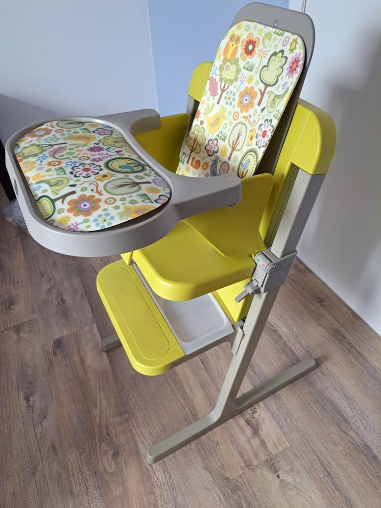Eetstoel Brevi Slex Evo, Enfants & Bébés, Chaises pour enfants, Comme neuf, Chaise évolutive, Plateau amovible, Enlèvement