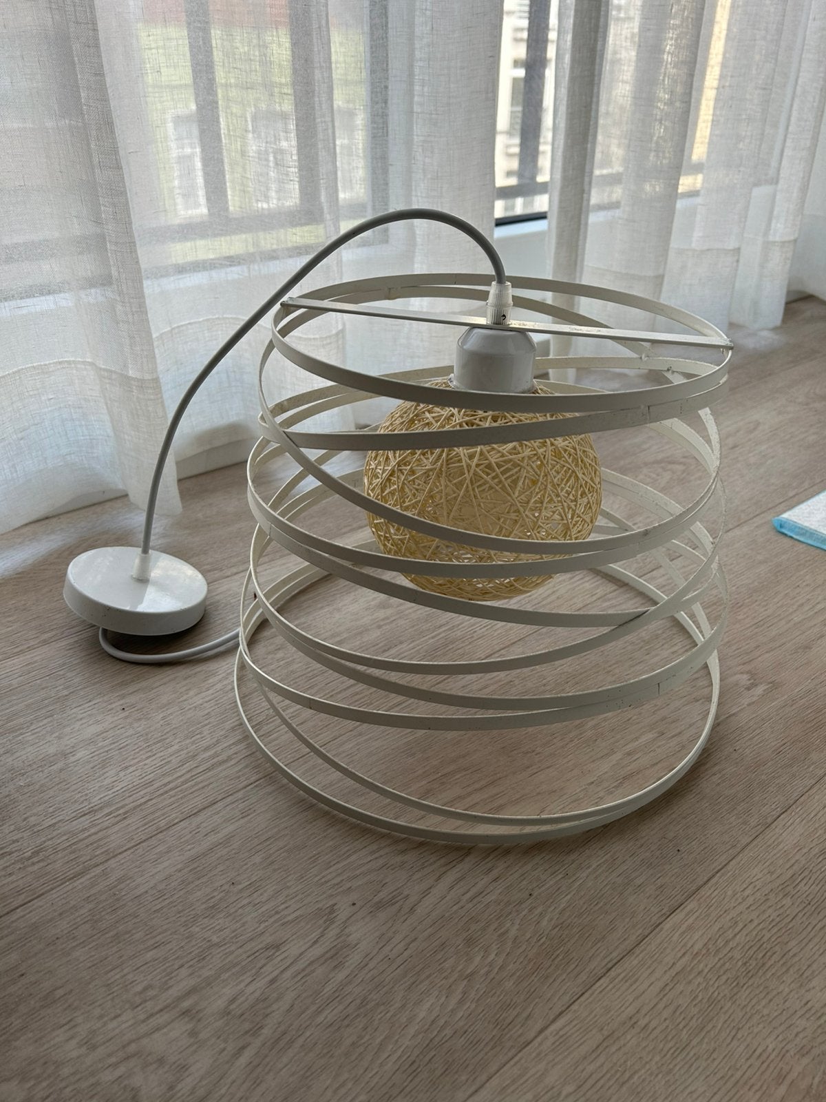 Moderne Idegu hanglamp, Ophalen, Zo goed als nieuw