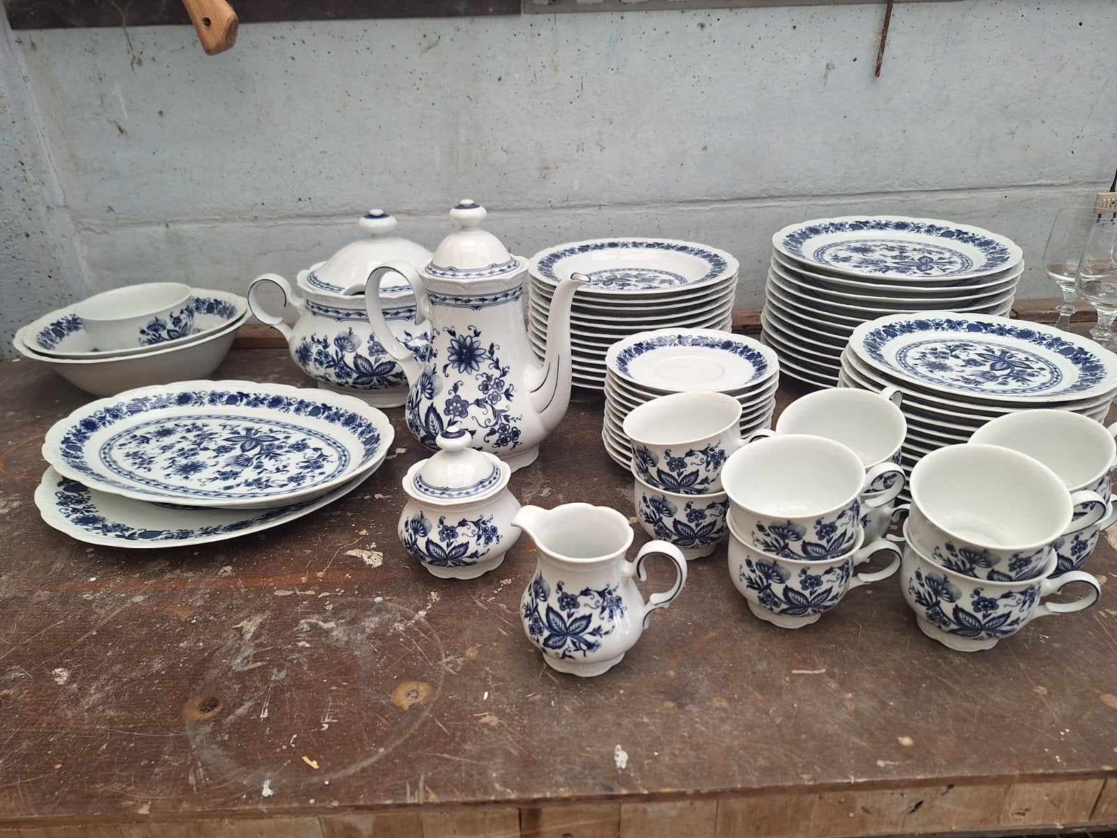 Servies Mittereich Bavaria, Ophalen