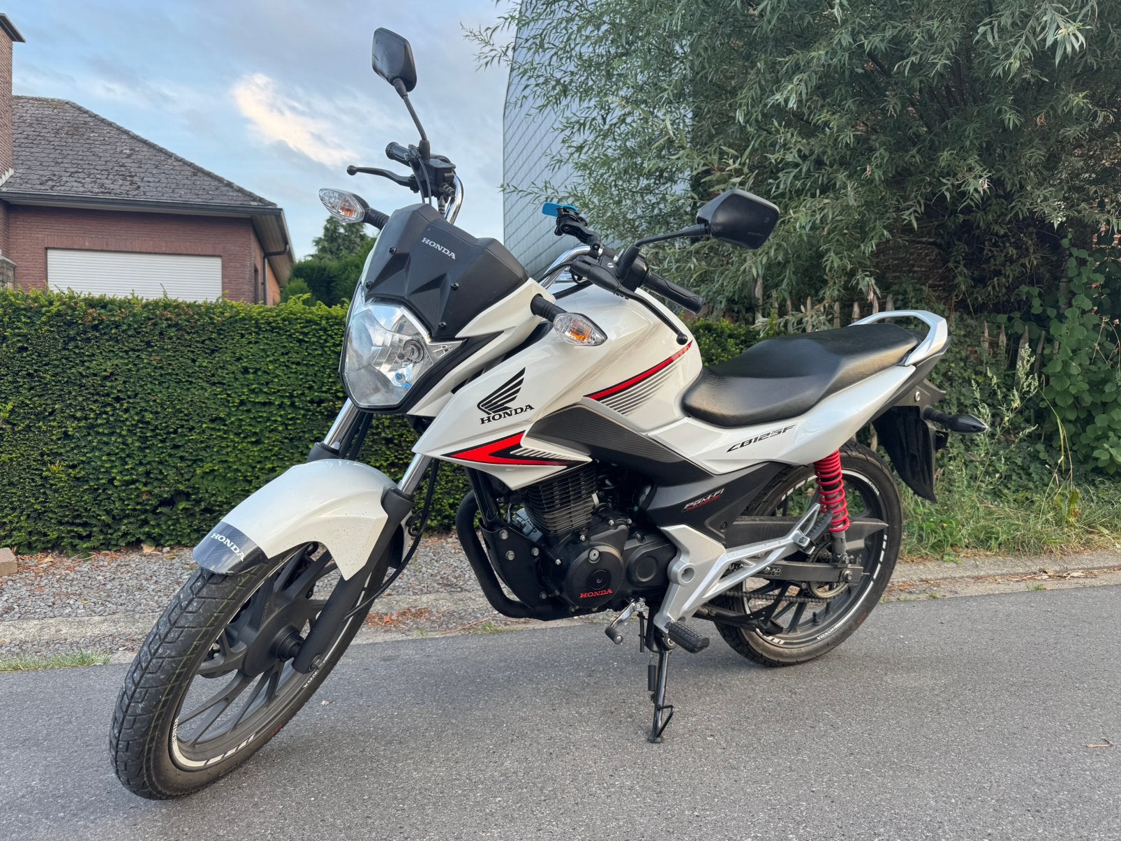 Honda CB125F - 6500km - met CBS - opstappen en rijden!, Occasion, Particulier, 125 cc, 11 kW of minder