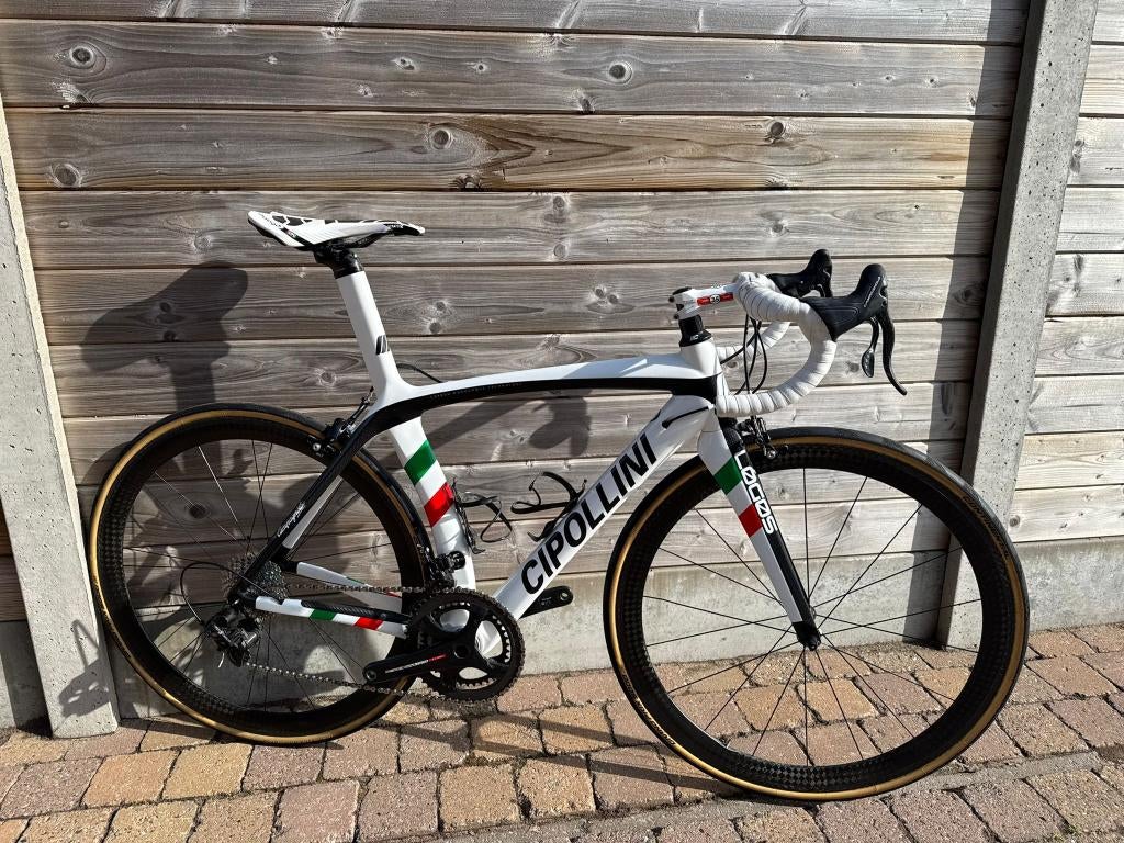 Cipollini logos, 28 inch, 10 tot 15 versnellingen, Velgrem, Zo goed als nieuw